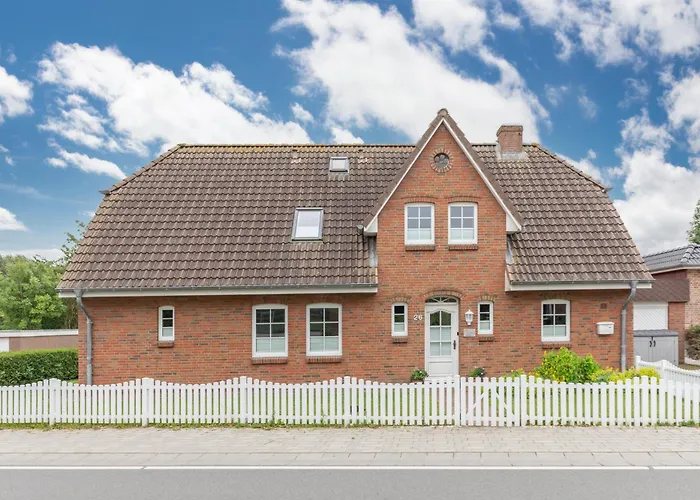 Апартаменты Weitblick Schoene Aussicht Emmelsbull-Horsbull